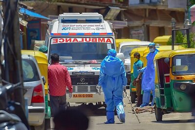 One Killed, Six Injured after 30-year-old Man Goes on Stabbing Spree in Bengaluru