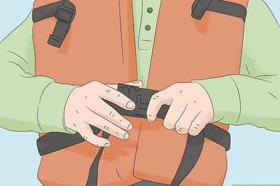 What to Do If Your Boat Runs Aground: Safety Tips for Beginners