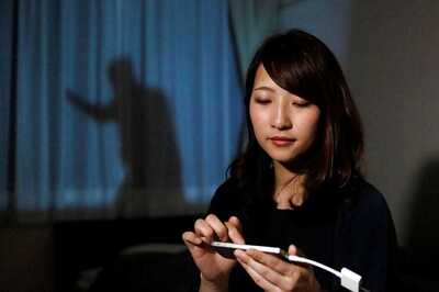 Addiction to Digital Devices Accelerates Blindness: Study