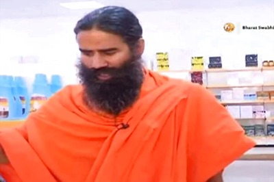 Sports Minister Vijay Goel Meets Ramdev for Yoga Promotion
