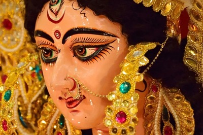 Durga Puja 2022: History and Significance of 10 Weapons of the Maa Durga