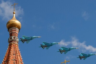 Ukraine Military Says it Shot Down Three Russian Su-34 Fighters