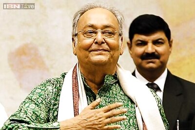 Could not have survived on mass appeal alone: Soumitra Chatterjee