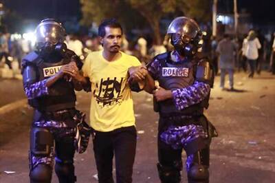 Maldives Police arrests opposition leader, 192 others after clashes