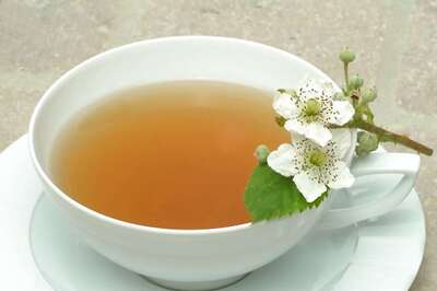 Relax Your Nerves and Mind With Chamomile and Fennel Tea