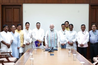 'Day is Not Far When We Come to Power in Bengal': In Meet With MPs, PM Modi Says State Has Accepted BJP