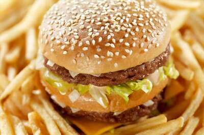 High Calorie Food Cause Brain Health to Deteriorate Faster: Study