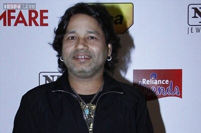 Swachh Bharat: Nominated by PM Modi, Kailash Kher accepts challenge