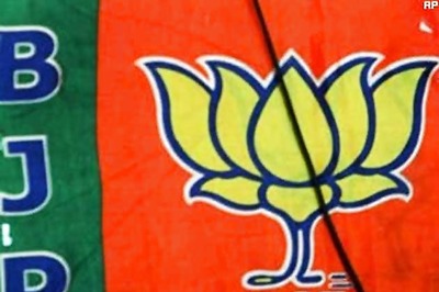 Former Gujarat Congress MLA joins BJP
