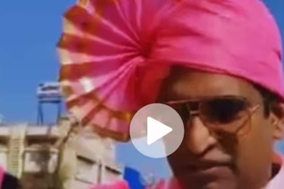 Marathi Actor Sandeep Pathak Plays Halgi At 100th All India Marathi Drama Conference