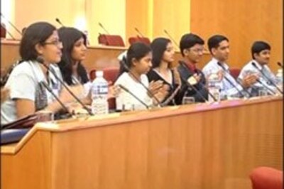 Infosys, IIIT trains SC STs students