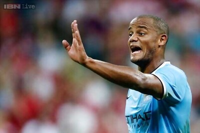 Vincent Kompany signs new 5-year deal with Manchester City