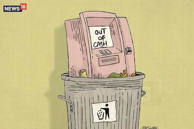 Dry ATMs in Several States Trigger Cash Crunch Fears; It's Temporary, Says Arun Jaitley