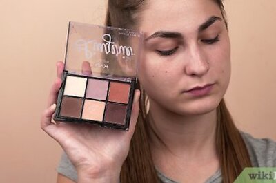 How to Apply Nude Eye Makeup