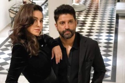 Farhan Akhtar-Shibani Dandekar to Fly Off to Mauritius for Wedding Celebrations?