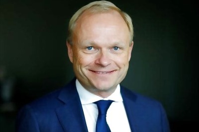 Nokia's new CEO adopts wait and see strategy in 'dream job'