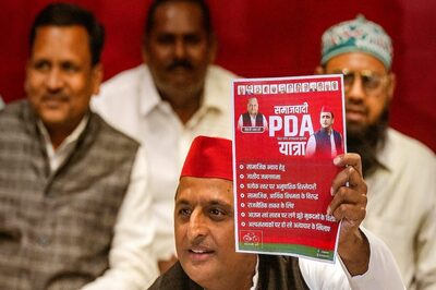 Akhilesh Slams UP Govt for Allowing Alcohol Sale at Metro, Railway Stations
