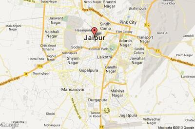 Bank officer arrested for taking bribe