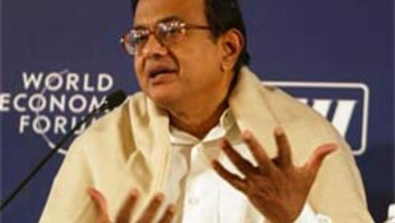India slips on oil, loses 1 pc growth