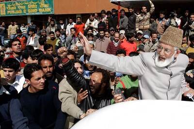 When Sheikh Abdullah Was in Jail, Syed Ali Shah Geelani Was Eyeing Power with Congress