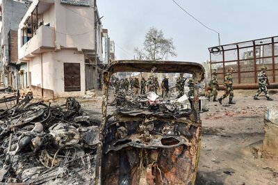 Govt Shuts Northeast Delhi Schools Till March 7, But CBSE Says Class 10, 12 Exams to be Held From Monday