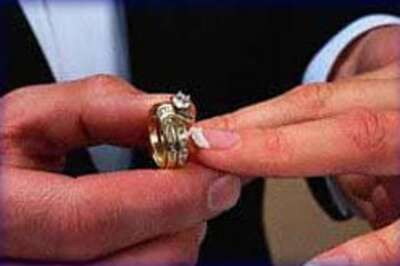 Women's panel seeks adultery debate