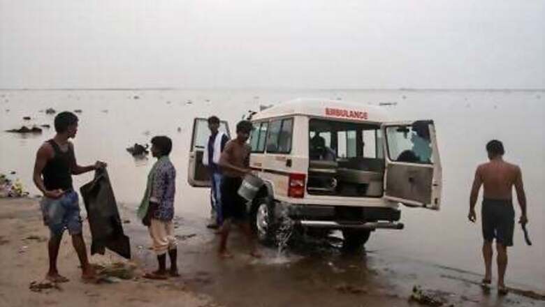 'Everyone You Meet Could Be A Carrier': A Doctor's Warning Against The Pandemic In Rural India