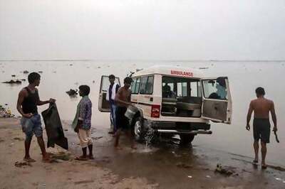 'Everyone You Meet Could Be A Carrier': A Doctor's Warning Against The Pandemic In Rural India