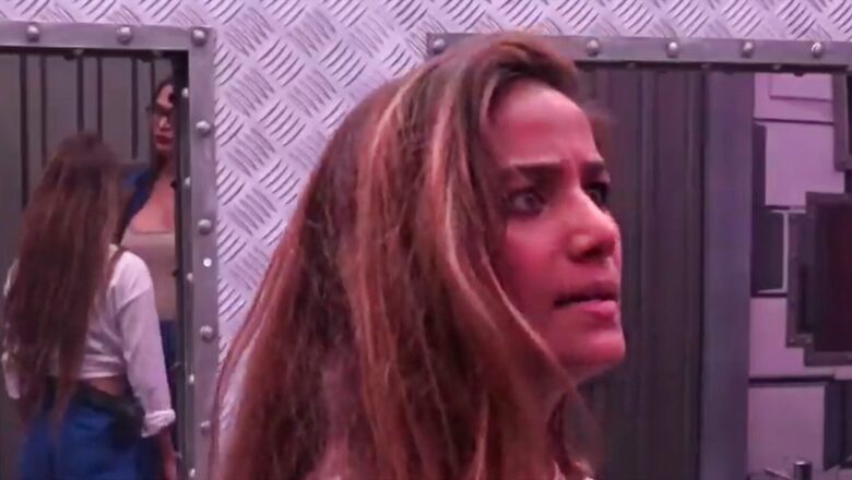 Lock Upp: Angry Poonam Pandey Says Munawar Faruqui Is 'Hiding Marriage' for 21-Year-Old Anjali Arora