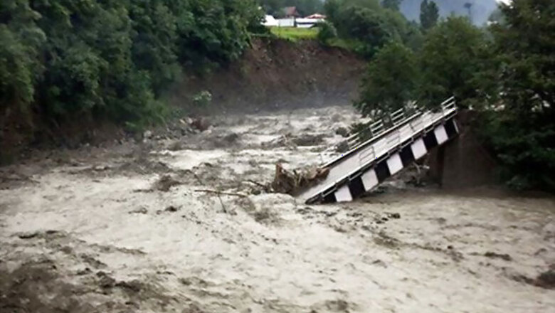 Assam government gives Rs 5 crore to flood-hit J&K