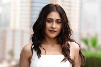 Regina Cassandra’s Quirky Caption To Her Summer-ready Chic Look Has Fans Wondering If She's Engaged