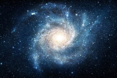 Astronomers detect heartbeat of stars in distant galaxy
