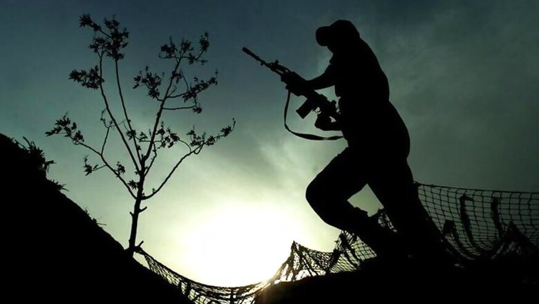 5 Militants Killed in Shopian Encounter; Hizbul Leader, Kashmir Professor May be Among Them