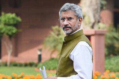 Coronavirus Pandemic LIVE Updates: Jaishankar Tells Modi's Mantra for Economic Recovery, Says 'Be Vocal about Local'