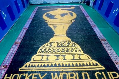 FIH World Cup 2023: Sudarshan Pattnaik Cheers For Indian Team, Creates Rice Husk Mosaic of Trophy