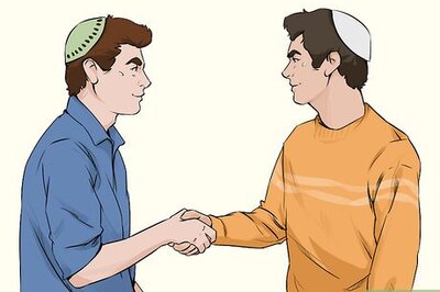 How to Greet Someone During Yom Kippur
