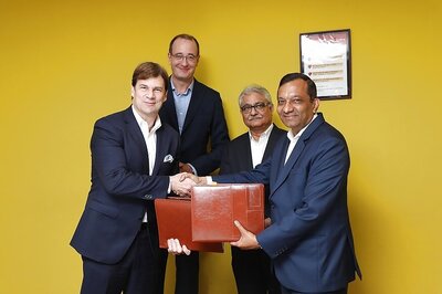 Mahindra and Ford Sign MoUs to Co-Develop Midsize and Compact SUV, EV and Connected Car Solutions