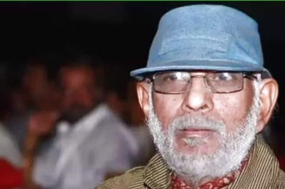 Actress Shakthi Mahendra Slays Traditional Look In Printed Saree