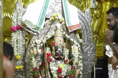 At This 100 Year-old Temple In Telangana’s Kothakonda, Devotees Offer Pumpkin