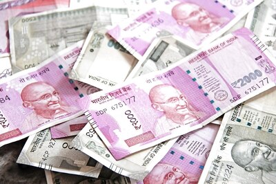 Get Fixed Pension of Rs 1,000, Rs 2,000, Rs 3,000 and Rs 5,000 With This Scheme