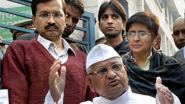 Team Anna divided over corruption charges against PM