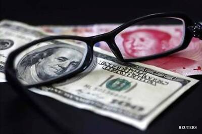 Dollar slips ahead of US election results