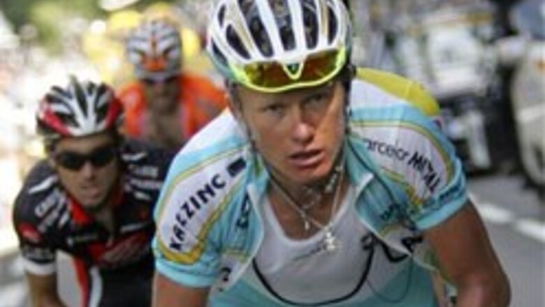 Vinokourov wins stage 15 of Tour de France