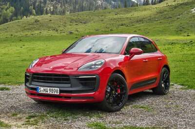 2022 Porsche Macan Unveiled With New Exterior and Cabin Design, Updated Engine