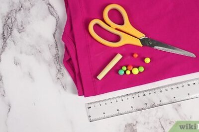 How to Fringe a Shirt