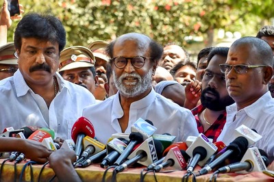 Rajinikath Urges Fans To Stop Protests Over Decision on Politics, Says It's 'Inflicting Pain' on Him