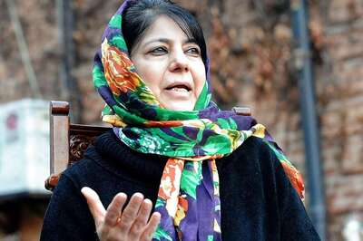 Mehbooba Mufti Asks Civil Society to Help Restore Peace