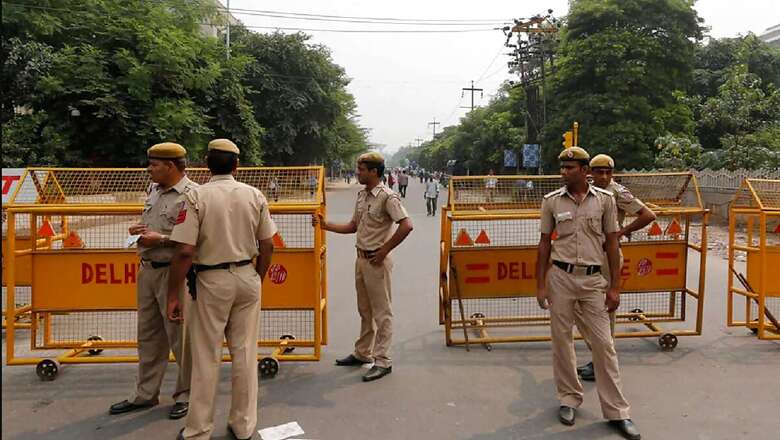 Delhi Police on Look Out for Third Suspect in Murder Case of Former Union Minister's Wife