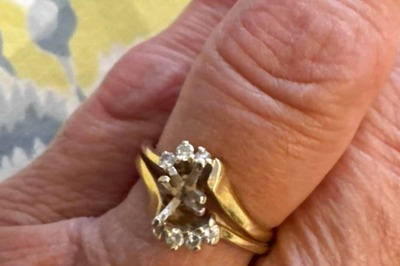 Woman Asks For Help After Losing Diamond From Her Wedding Ring In Cookie Batch