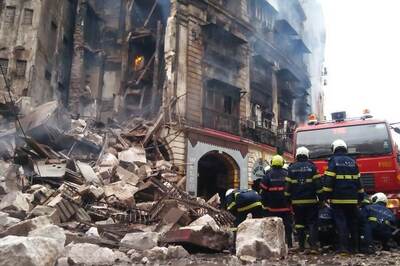Massive Fire Breaks Out at Mumbai’s Patel Chambers, 2 Injured in Partial Collapse